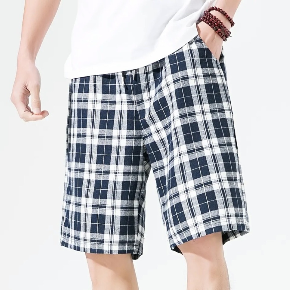 Vertigo Flat Front Black/Gray/White/Blue Plaid Shorts Size 34